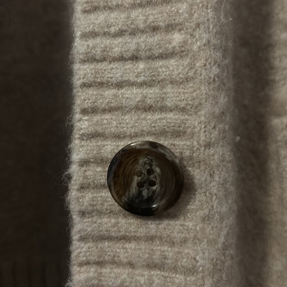 Beige cardigan Uniqlo - Picture 4 of 5